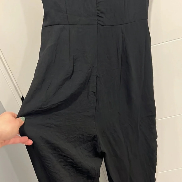🇺🇸 Qed London  black romper NWT size small - Picture 10 of 12